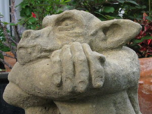 Hausgeist Kopf seitlich.JPG