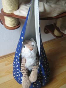 neuer katzenhängesack 005.JPG