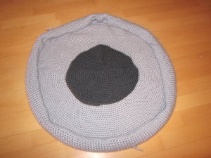 Mausi  bettchen 003.JPG