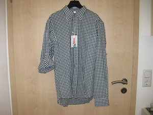 Trachtenhemd_grün (640x480).jpg