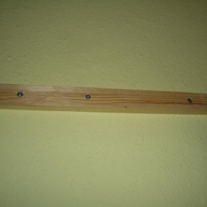 Wandbefestigung für die Abschlussplatte