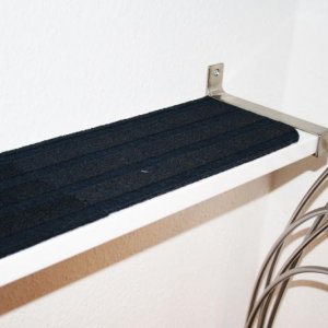 Regalbeklebung/Rutschschutz